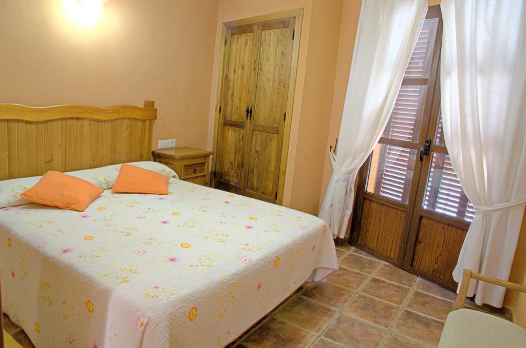 Hotel Posada Casas Viejas Benalup-Casas Viejas Luaran gambar