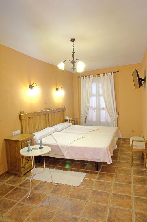 Hotel Posada Casas Viejas Benalup-Casas Viejas Luaran gambar