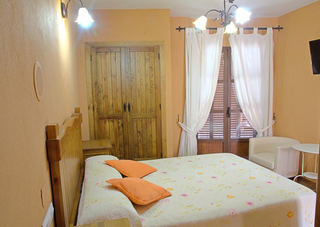 Hotel Posada Casas Viejas Benalup-Casas Viejas Luaran gambar